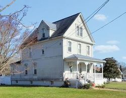 Pre-foreclosure in  E BAY AVE Barnegat, NJ 08005