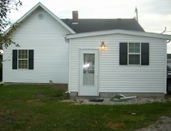 Pre-foreclosure Listing in HALL ST STREATOR, IL 61364