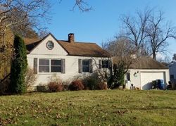 Pre-foreclosure Listing in GLADLAND AVE NORTH OLMSTED, OH 44070