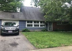 Pre-foreclosure in  DUNDEE AVE Columbus, OH 43227