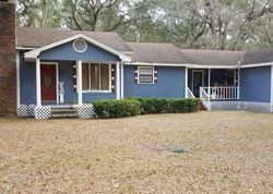 Pre-foreclosure in  MARSHALL LN Hilliard, FL 32046