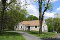 Pre-foreclosure in  LOWELL ST Lynnfield, MA 01940