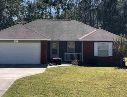 Pre-foreclosure Listing in HILLTOP DR MIDWAY, FL 32343