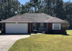 Pre-foreclosure Listing in HILLTOP DR MIDWAY, FL 32343