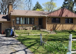 Pre-foreclosure in  GOOD AVE Des Plaines, IL 60016
