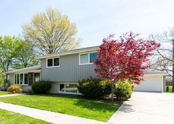 Pre-foreclosure Listing in W 82ND ST BRIDGEVIEW, IL 60455