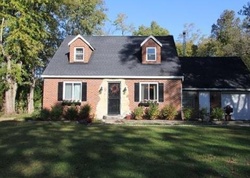 Pre-foreclosure in  DAYTON LIBERTY RD Dayton, OH 45417