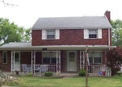 Pre-foreclosure Listing in VENTURA DR PITTSBURGH, PA 15236