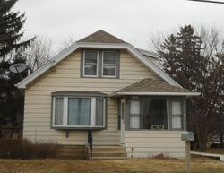 Pre-foreclosure in  W GOOD HOPE RD Lannon, WI 53046