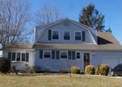 Pre-foreclosure in  BELLWOOD AVE Centereach, NY 11720