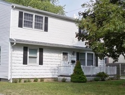  Jessen Ave, Deer Park NY