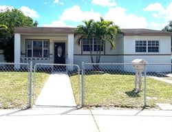 Pre-foreclosure in  NW 184TH TER Miami, FL 33169