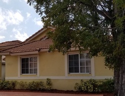 Pre-foreclosure in  SW 53RD LN Miami, FL 33185