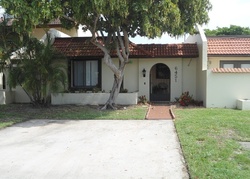 Pre-foreclosure in  NW 190TH TER Hialeah, FL 33015