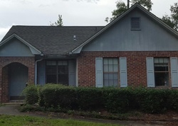 Pre-foreclosure Listing in WHITE PINE CT TALLAHASSEE, FL 32311