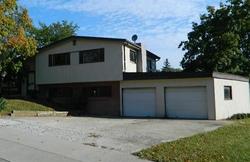 Pre-foreclosure in  OAKMONT AVE Hamilton, OH 45013