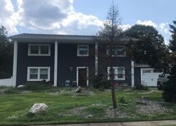 Pre-foreclosure in  GEANNE WAY Marlboro, NJ 07746