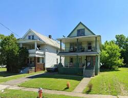 Pre-foreclosure in  E 118TH ST Cleveland, OH 44120