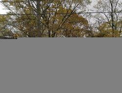 Pre-foreclosure in  S HELEN ST Peoria, IL 61605