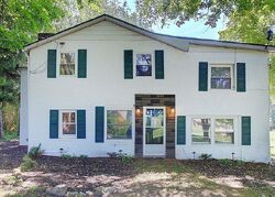 Pre-foreclosure in  SWIGART RD Barberton, OH 44203