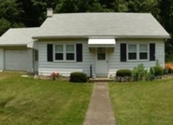 Pre-foreclosure Listing in SNYDER HOLLOW RD NEW PROVIDENCE, PA 17560