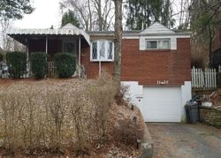 Pre-foreclosure Listing in CARNAHAN RD PITTSBURGH, PA 15216