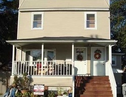 Pre-foreclosure in  HOUSMAN AVE Staten Island, NY 10303