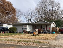 Pre-foreclosure in  DALE AVE Granite City, IL 62040