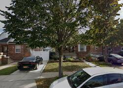 Pre-foreclosure in  202ND ST Saint Albans, NY 11412