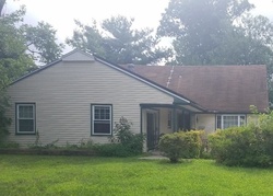 Pre-foreclosure Listing in VICTOR AVE CHERRY HILL, NJ 08002