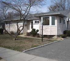 Pre-foreclosure Listing in BELLMORE AVE EAST MEADOW, NY 11554