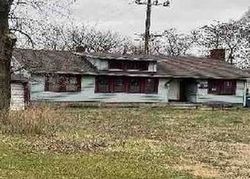 Pre-foreclosure Listing in E KEYSER ST MOMENCE, IL 60954