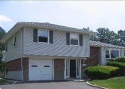 Pre-foreclosure Listing in STEPHEN DR PLAINVIEW, NY 11803
