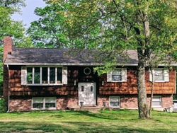 Pre-foreclosure Listing in WESTEND DR HIGHLAND MILLS, NY 10930