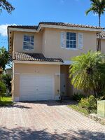 Pre-foreclosure in  NW 38TH PL Fort Lauderdale, FL 33351
