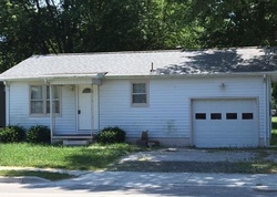 Pre-foreclosure in  RENKEN RD Dorsey, IL 62021