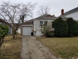 Pre-foreclosure in  CATALPA AVE Lynbrook, NY 11563