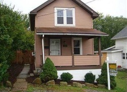 Pre-foreclosure Listing in CHERRY ST BETHEL PARK, PA 15102