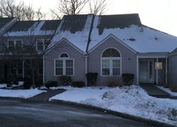 Pre-foreclosure in  SANDPIPER CT Yorktown Heights, NY 10598