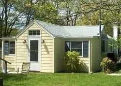 Pre-foreclosure Listing in HIGHVIEW AVE SELDEN, NY 11784