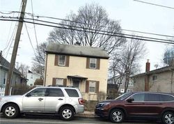 Pre-foreclosure in  SYCAMORE AVE Hempstead, NY 11550