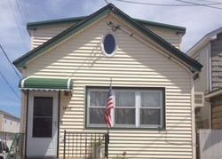 Pre-foreclosure Listing in CROSS BAY BLVD FAR ROCKAWAY, NY 11693