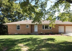 Pre-foreclosure in  LAUTERBACH DR Peoria, IL 61607