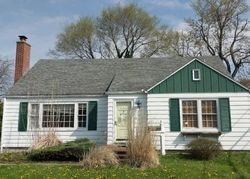 Pre-foreclosure in  HILLCREST DR Lima, OH 45805