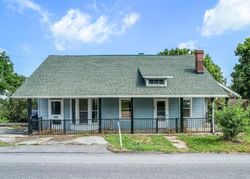 Pre-foreclosure Listing in DIVISION HWY NARVON, PA 17555