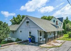 Pre-foreclosure in  DIVISION HWY Narvon, PA 17555