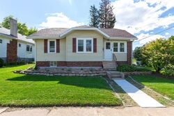  Reber Ave, Waterloo IA