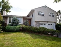 Pre-foreclosure Listing in SOMERSET RD NEW ROCHELLE, NY 10804