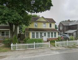 Pre-foreclosure in  HAMILTON AVE Riverhead, NY 11901
