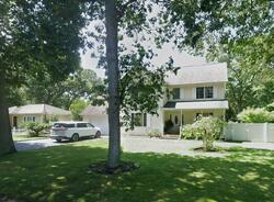 Pre-foreclosure in  ROSEMARY LN Centereach, NY 11720